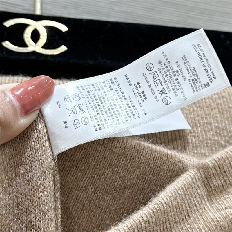 L0r0 P1ana cashmere suit replica d&g clothing