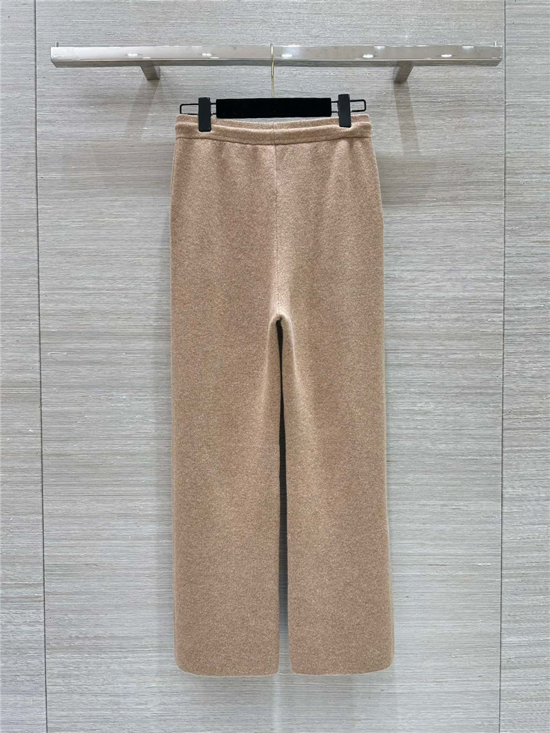 L0r0 P1ana cashmere suit replica d&g clothing