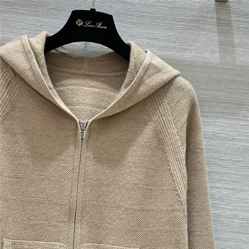 L0r0 P1ana cashmere suit replica d&g clothing