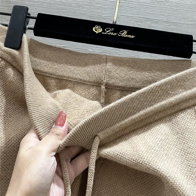L0r0 P1ana cashmere suit replica d&g clothing