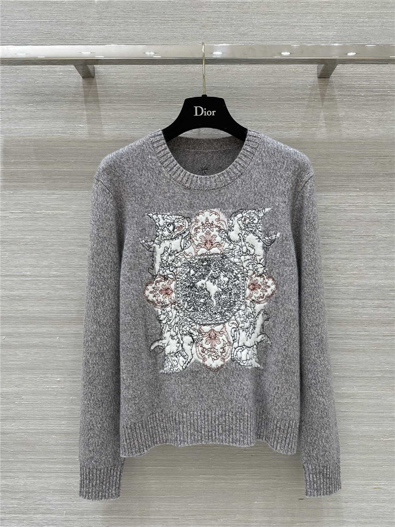 D10r heavy embroidery cashmere sweater replica clothing sites