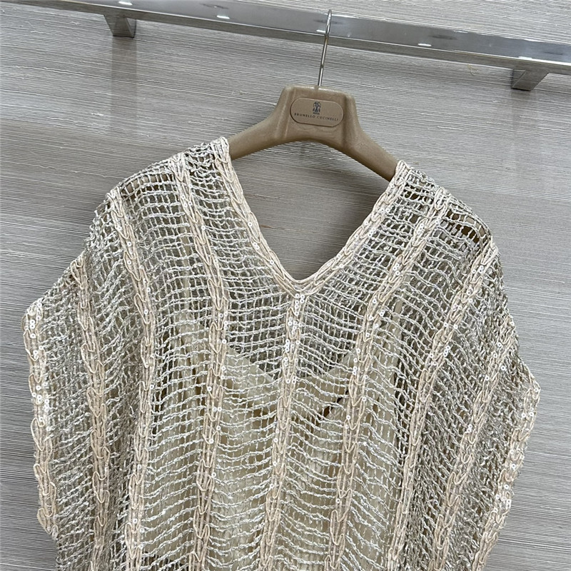 BC hand-crocheted sequined V-neck top replica clothes
