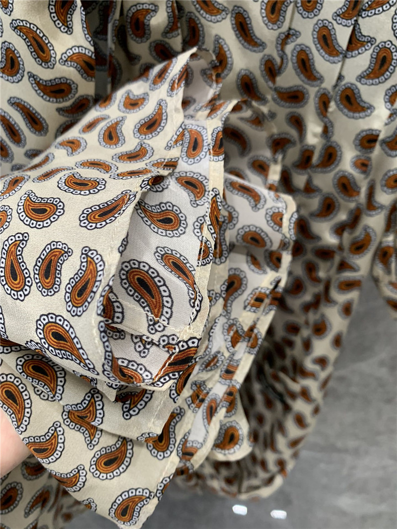 M1um1u v-neck pleated dress replica clothing