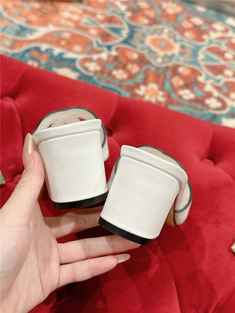 Gvc*1 interlocking g mid-heel slide sandals white