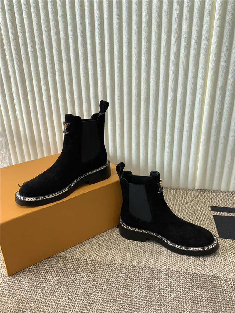 l0vis Vvtt0n beaubourg ankle chelsea boots in suede