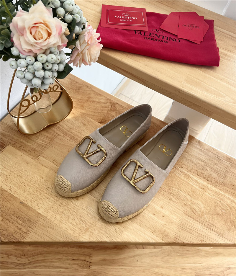 Va1e*ntin0 vlogo calfskin raffia espadrilles gold and grey