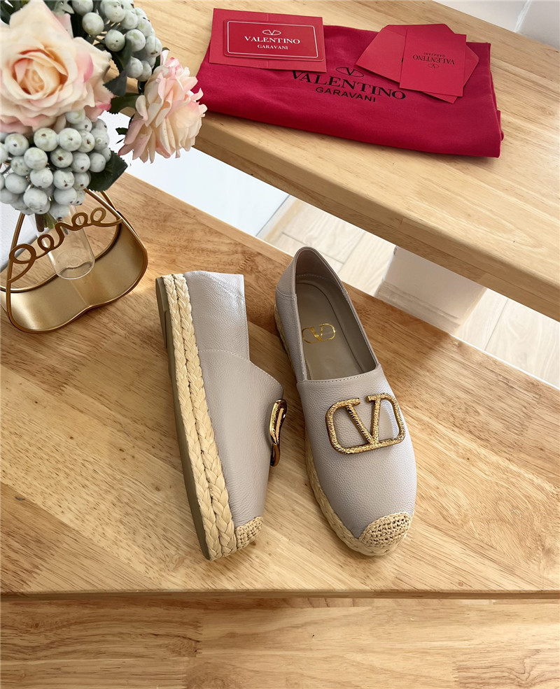Va1e*ntin0 vlogo calfskin raffia espadrilles gold and grey