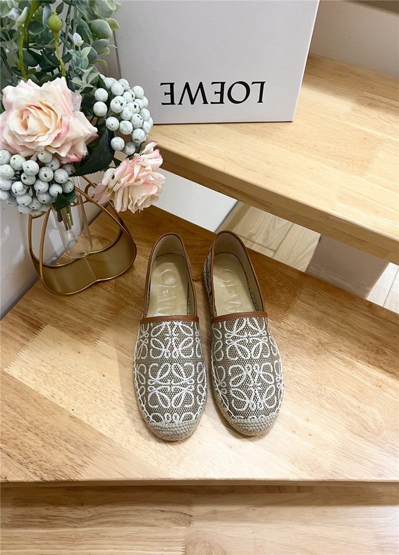 L0ew* anagram jacquard espadrilles beige and white