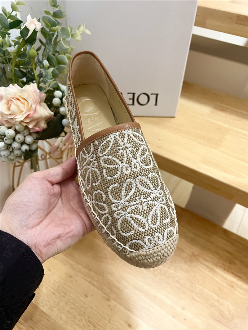 L0ew* anagram jacquard espadrilles beige and white