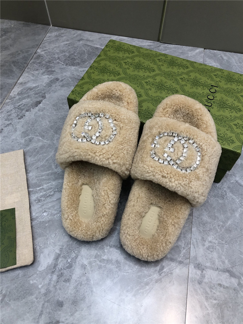 Gvc*1 rhinestone gg shearling slides beige