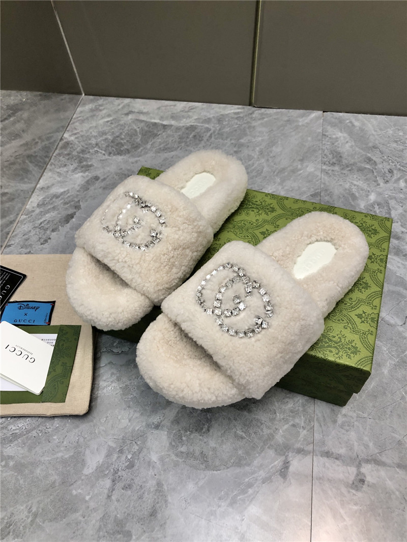 Gvc*1 rhinestone gg shearling slides white