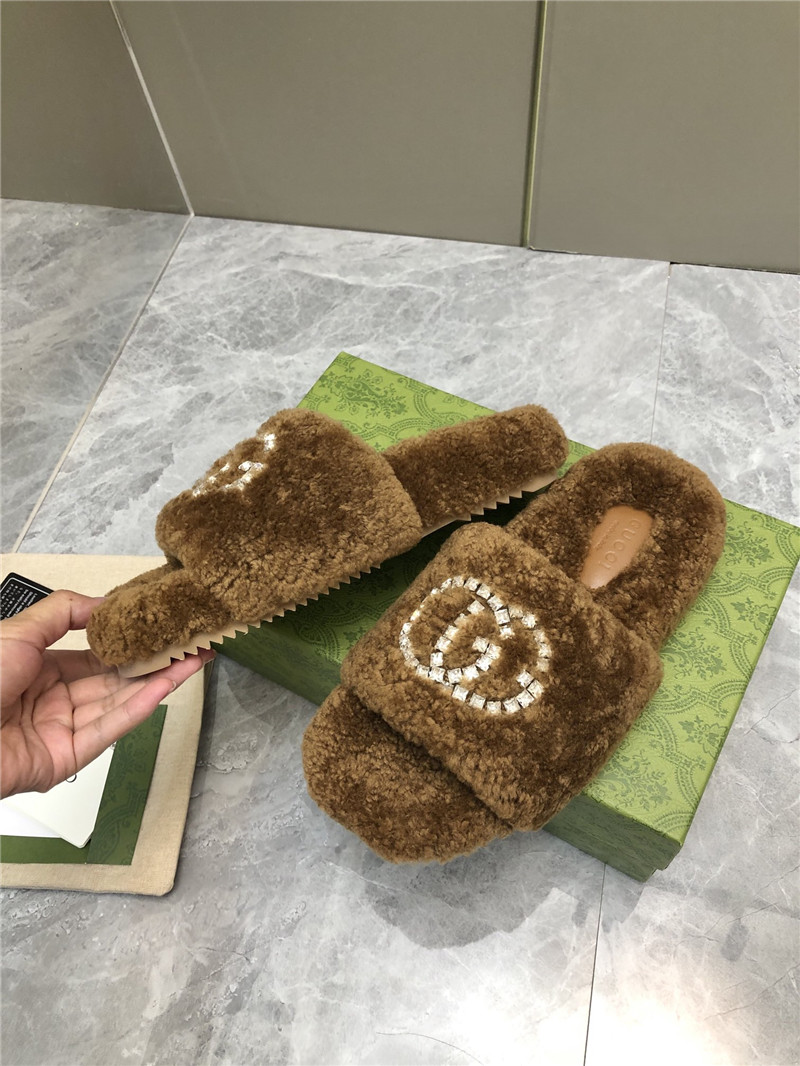 Gvc*1 rhinestone gg shearling slides brown