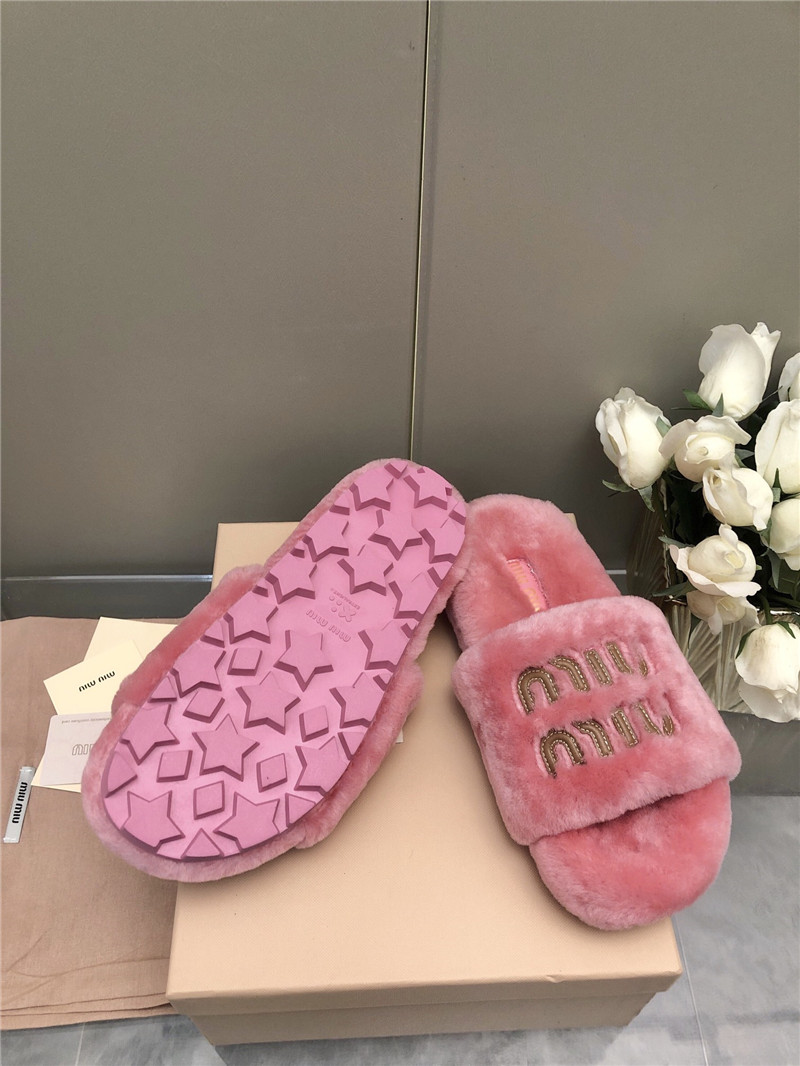 Miu Miu Lettering Logo Shearling Slides Pink