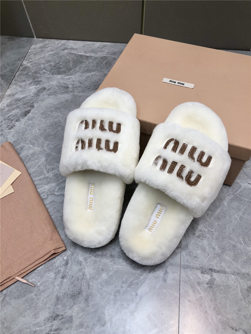 Miu Miu White Lettering Logo Shearling Slides