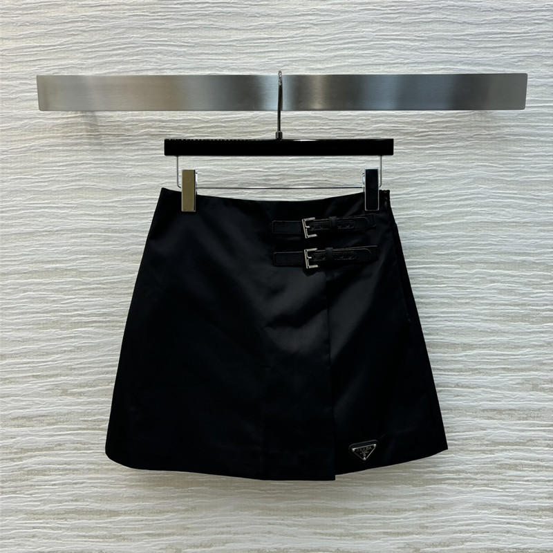 Pra*a metal button decoration skirt replica clothing sites