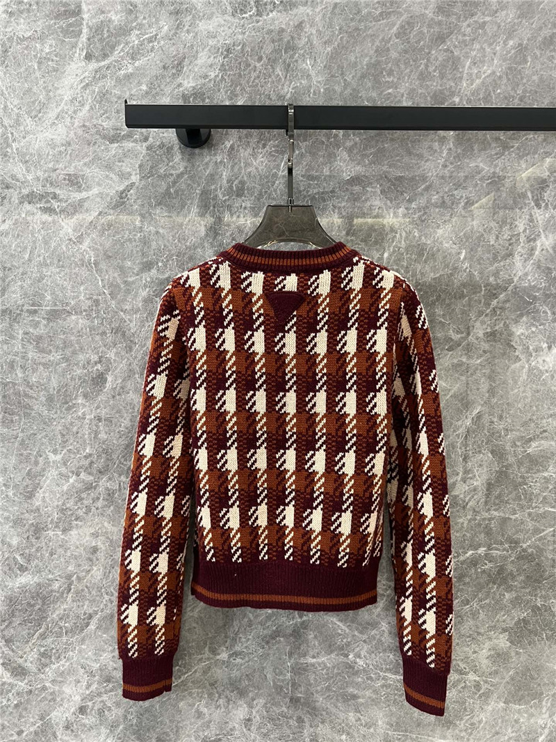 Pra*a check round neck knitted cardigan replica clothing