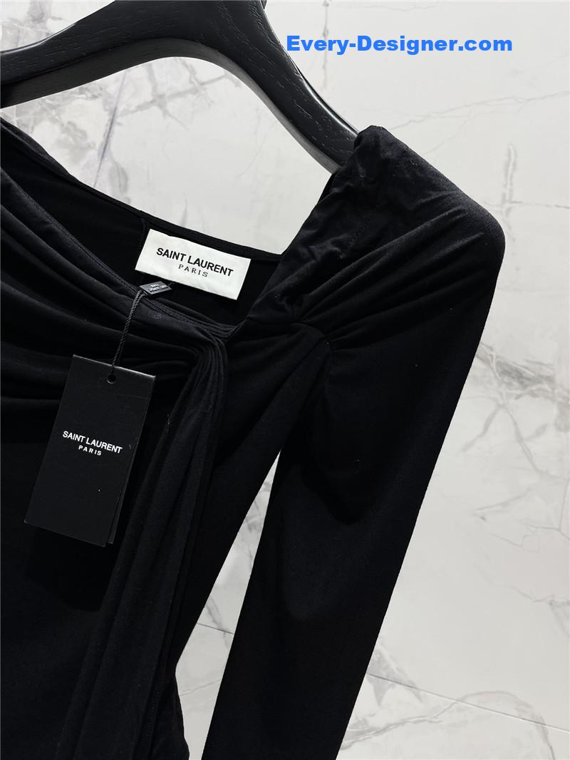 Y51 pleated off-shoulder dress replicas clothes