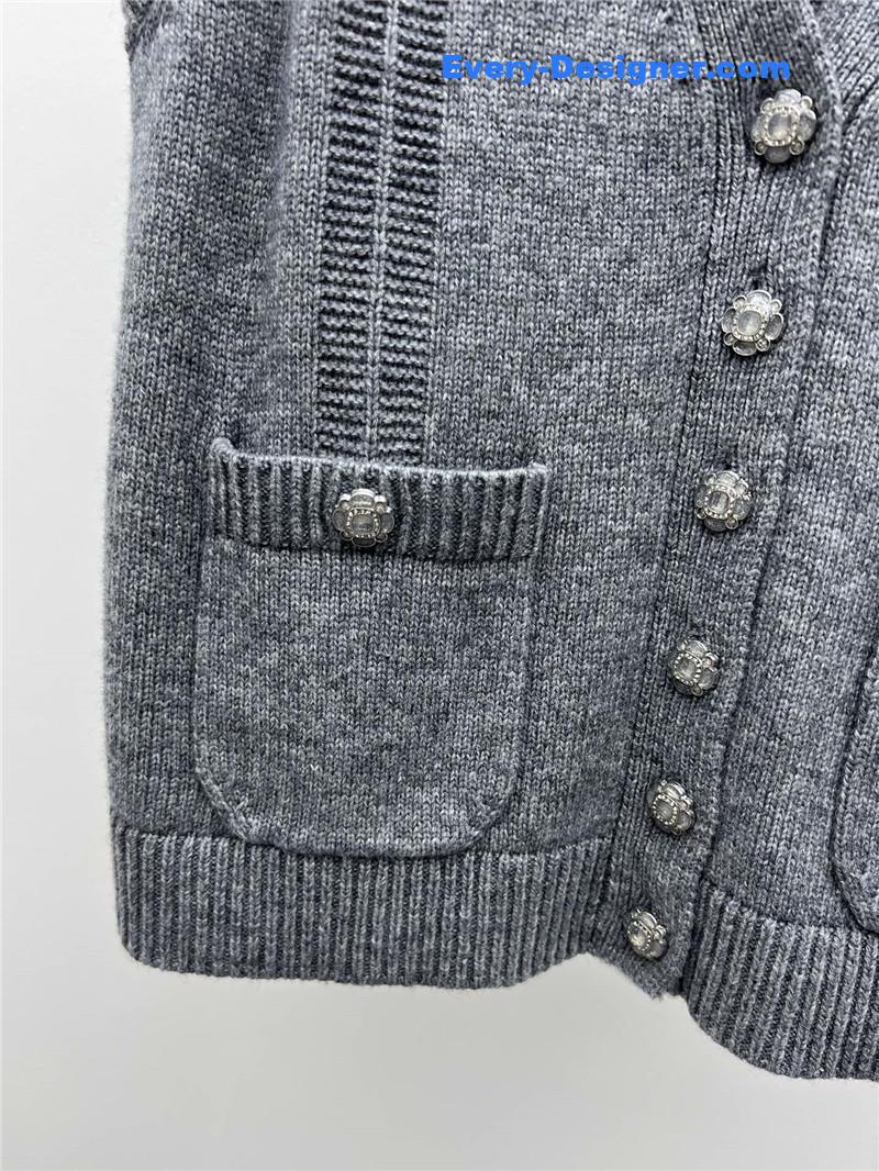 Ch**el crystal button wool vest replica d&g clothing