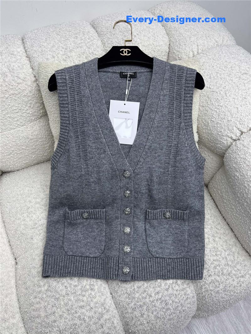 Ch**el crystal button wool vest replica d&g clothing