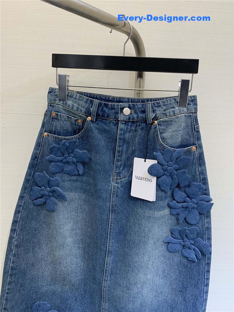 Va1e*ntin0 denim skirt replica designer clothing websites