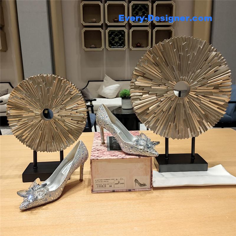 J1m*y Ch00 crystal covered pointy toe pumps