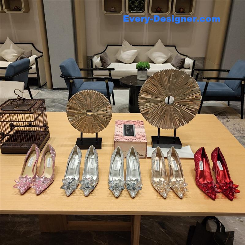 J1m*y Ch00 crystal covered pointy toe pumps