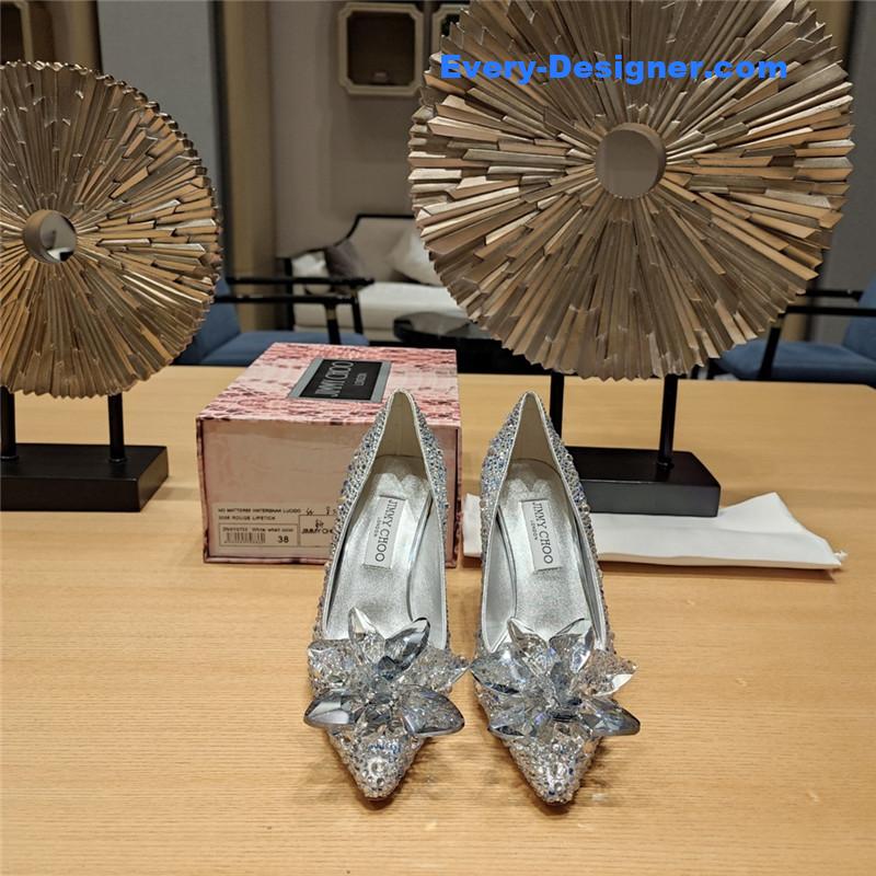 J1m*y Ch00 crystal covered pointy toe pumps