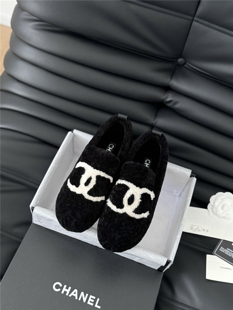 Ch**el shearling loafer flats in black