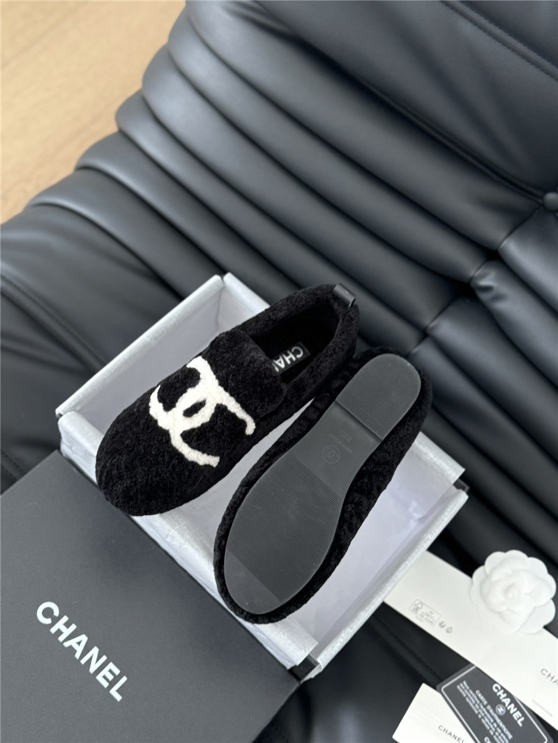 Ch**el shearling loafer flats in black