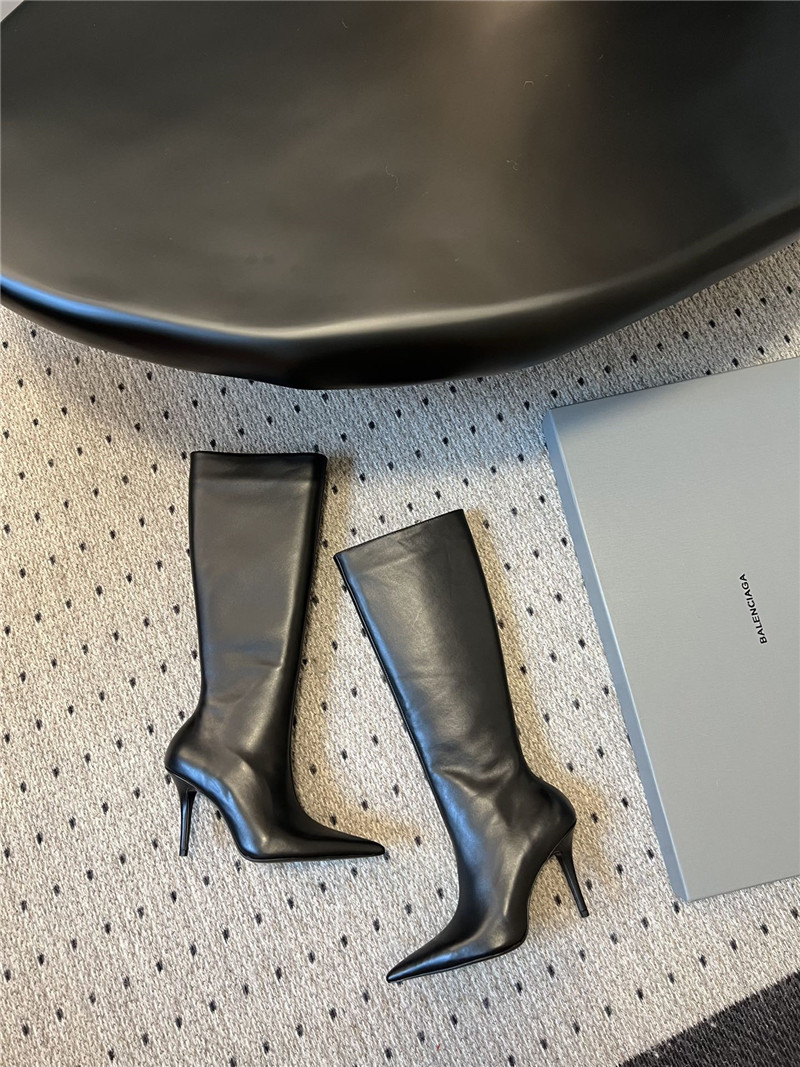 Ba1en*iaga witch keen high boots in black