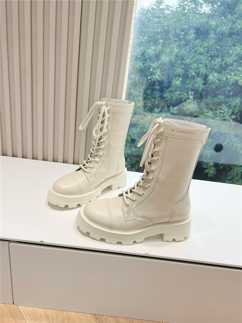 D10r platform lace-up leather boots
