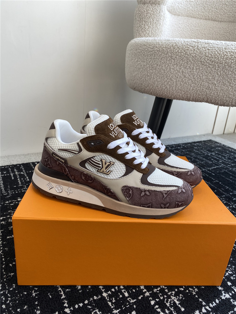 l0vis Vvtt0n run away sneaker