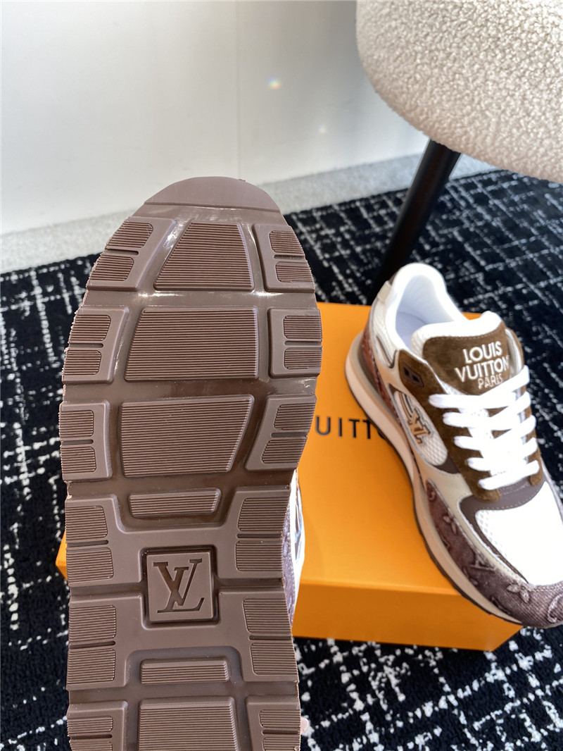 l0vis Vvtt0n run away sneaker