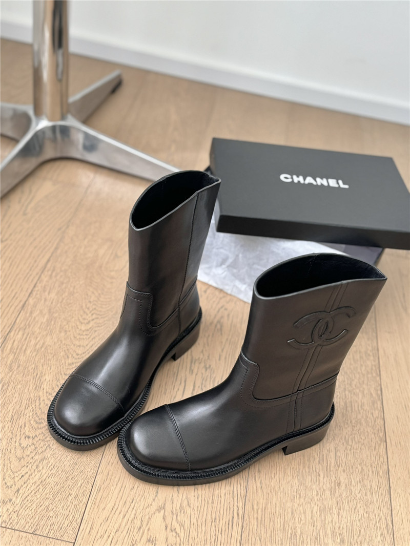 Ch**el women¡¯s logo calfskin ankle boots