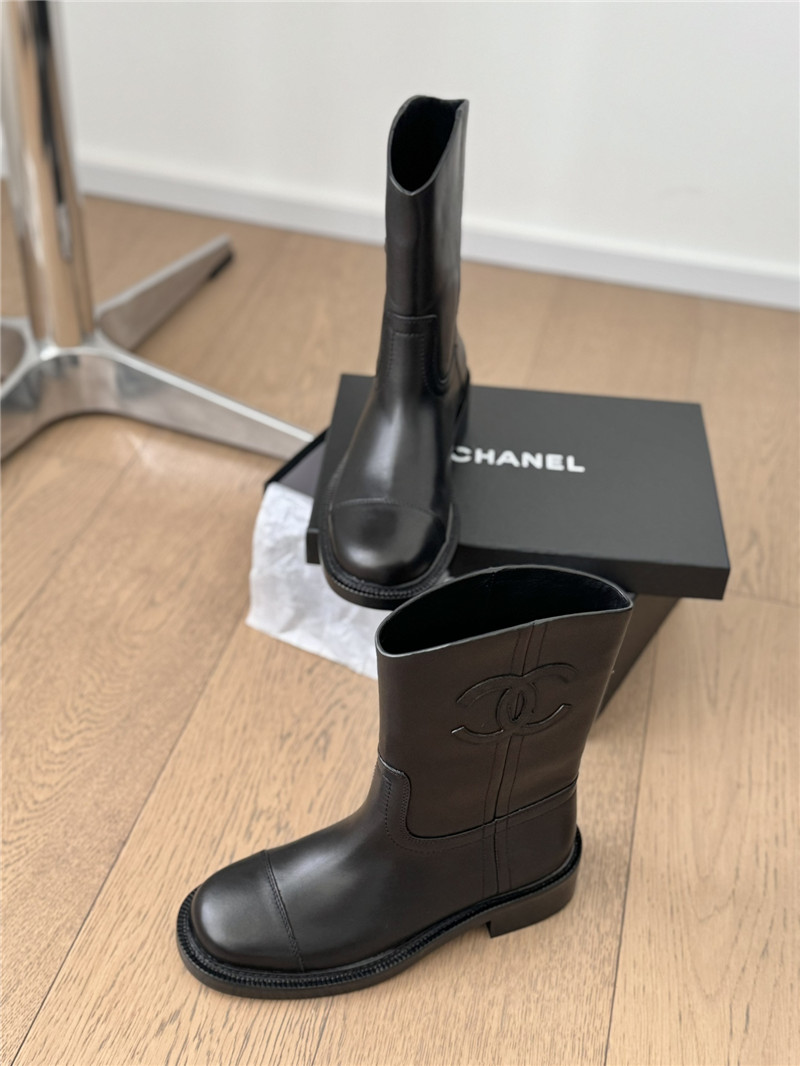Ch**el women¡¯s logo calfskin ankle boots