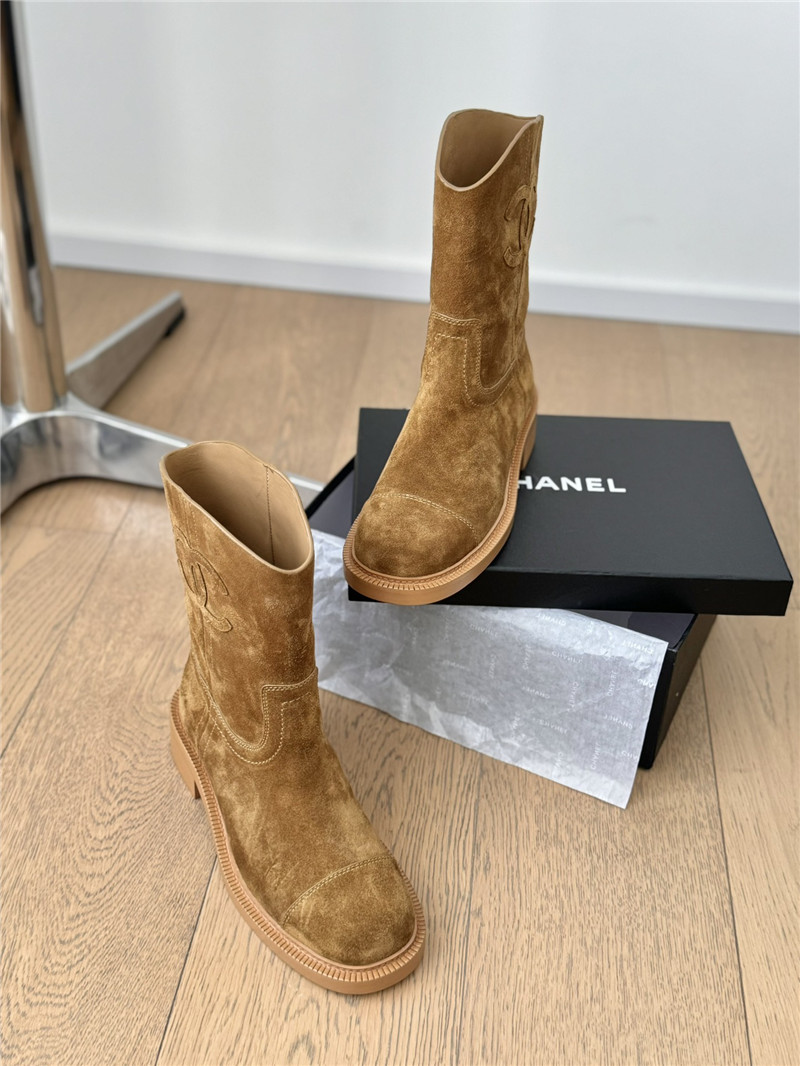 Ch**el logo suede ankle boots