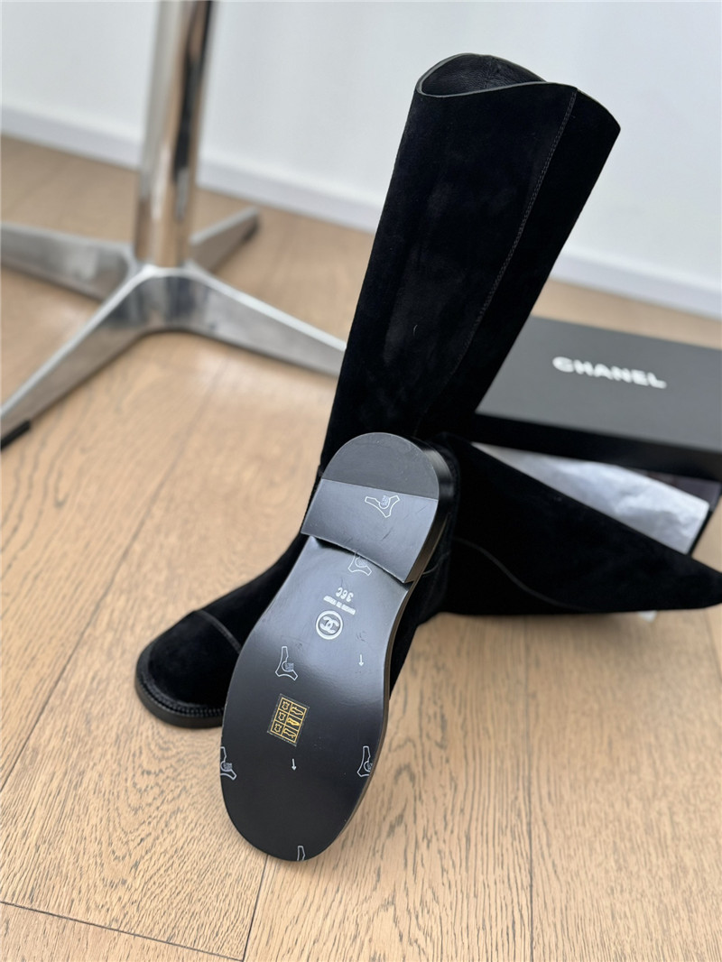 Ch**el logo suede knee-high boots