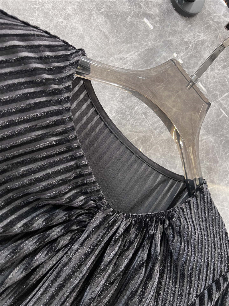 Y51 pleated velvet striped top replica clothing sites