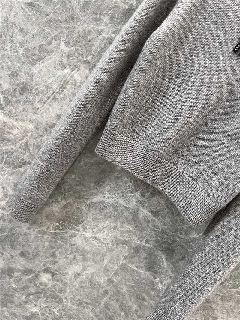 M1um1u short knitted sweater replica d&g clothing