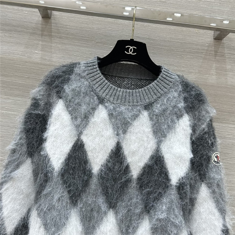 Moncler intarsia brushed plush top replica d&g clothing