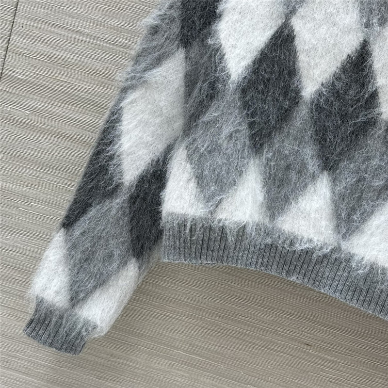 Moncler intarsia brushed plush top replica d&g clothing