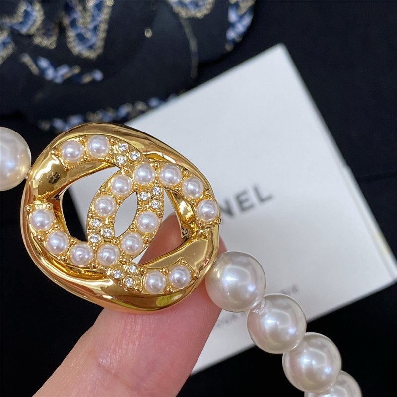 Ch**el hollow twisted sugar cube pearl necklace