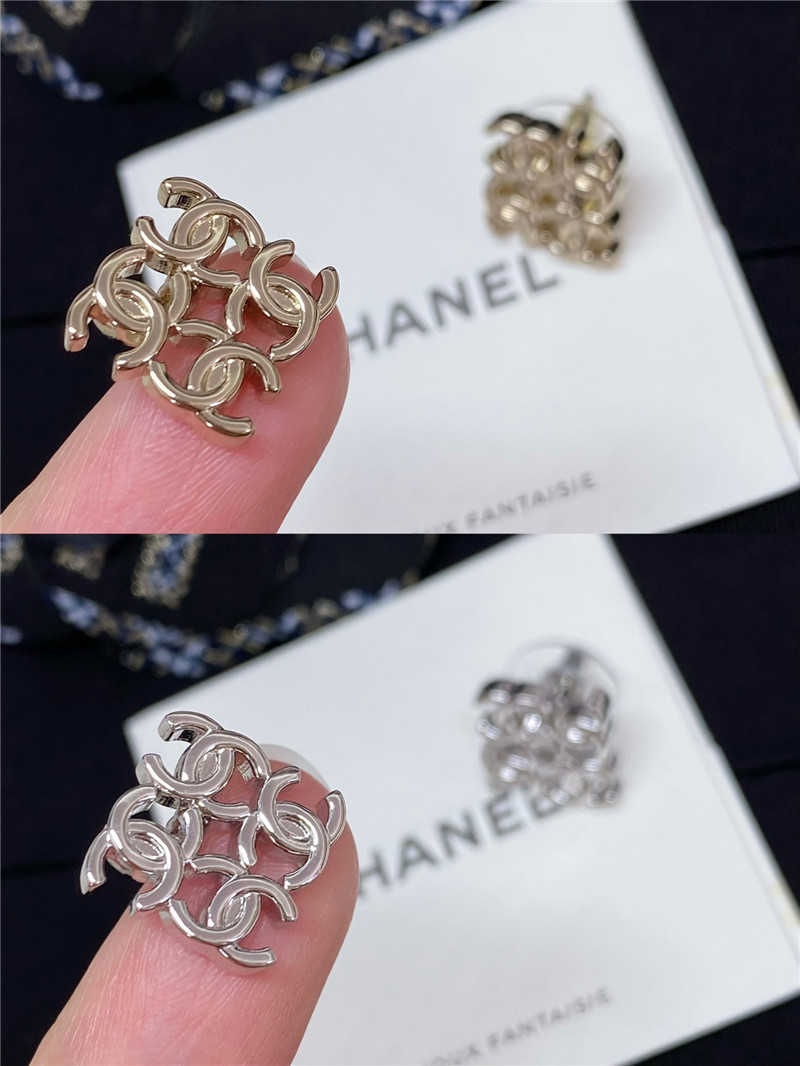 Ch**el 4 double c logo stitching earrings