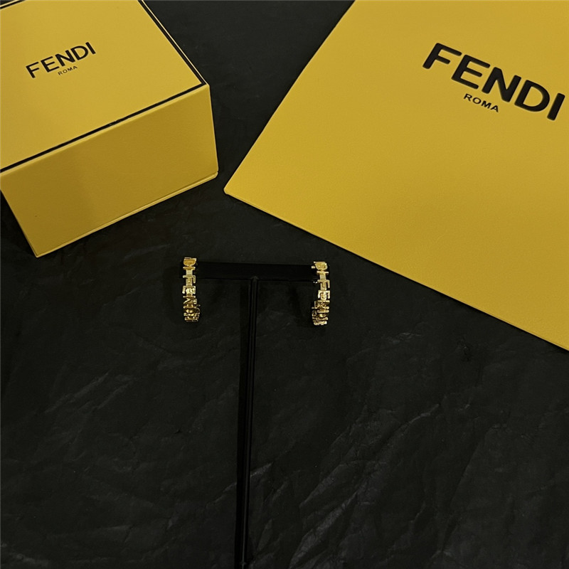 F**di simple and elegant earrings