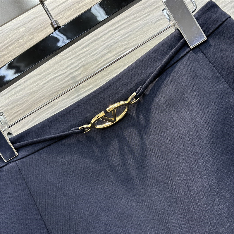 Va1e*ntin0 navy blue short skirt replica clothing sites