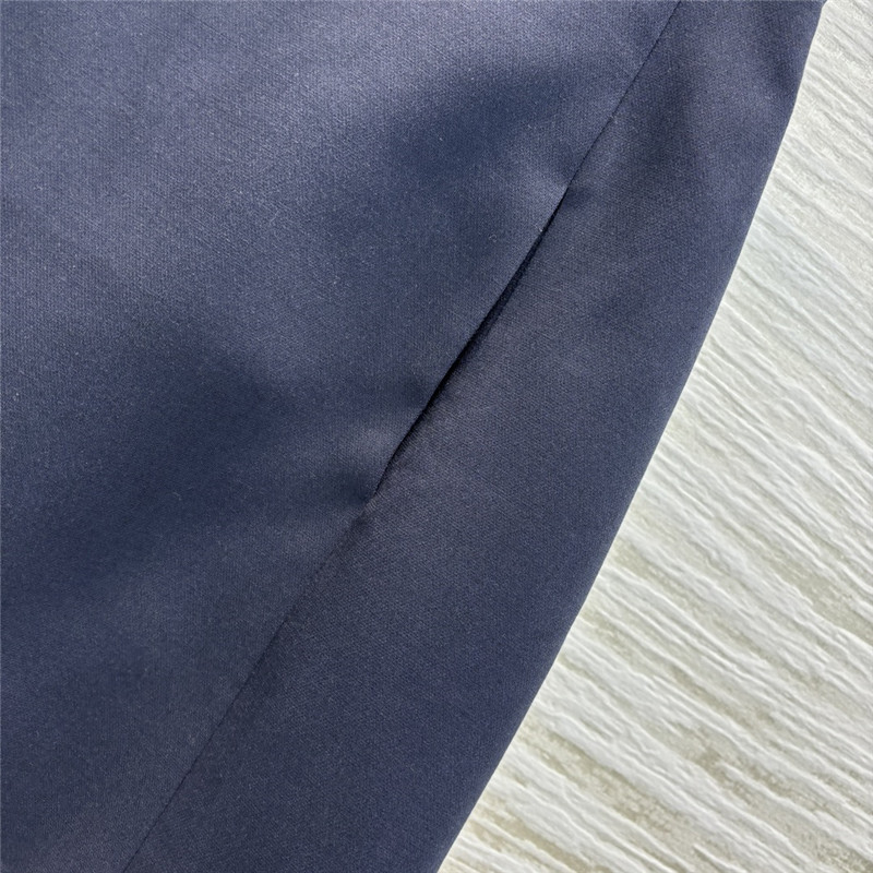 Va1e*ntin0 navy blue short skirt replica clothing sites