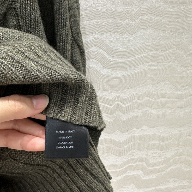 L0r0 P1ana cashmere suit replica clothing sites