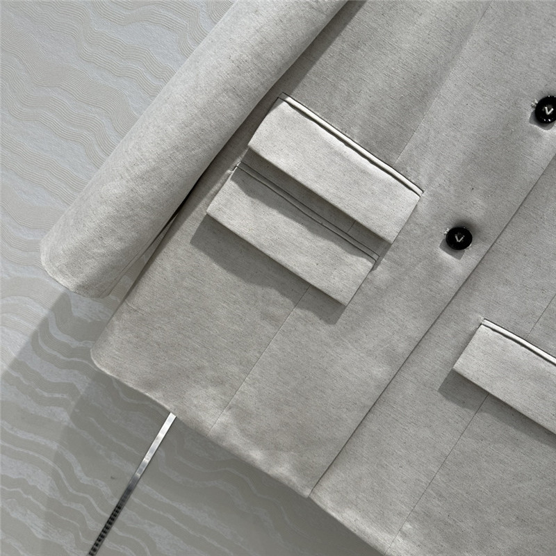 b0tt*ga Ven*ta big suit cheap replica designer clothes