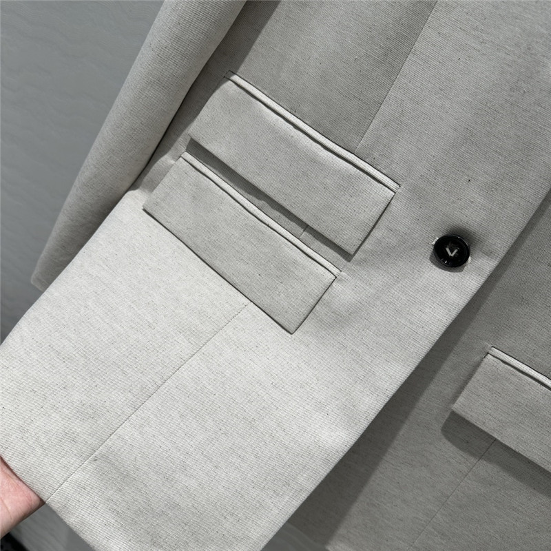 b0tt*ga Ven*ta big suit cheap replica designer clothes