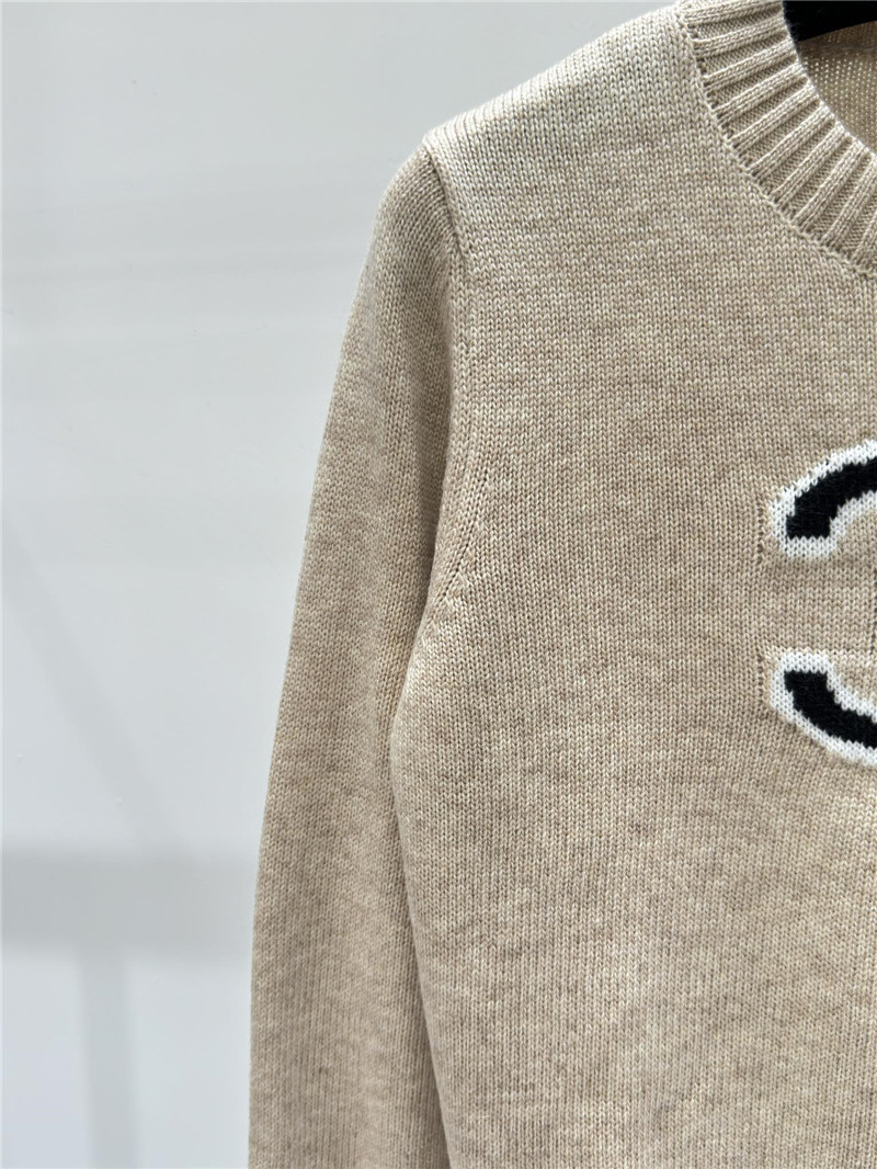 Ch**el double knitted round neck long sleeve replicas clothes